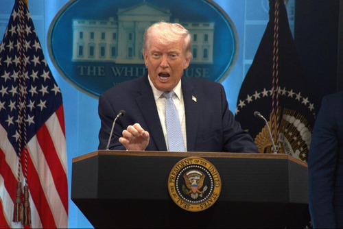 Дональд Трамп: Ираныг “нэг шөнө”-ийн дотор устгах боломжтой гэж мэдэгдэв